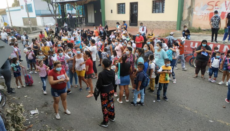 Preocupa mucho el mal estado de la planta física, la cual recibe niños de cuatro barrios de la zona.