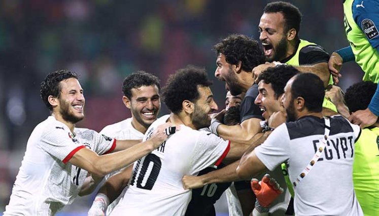 La selección de Egipto celebra el paso a la final de Copa Africana de Naciones.