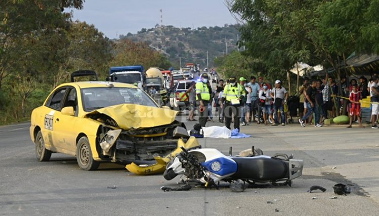 Accidente de tránsito en el Anillo Vial Occidental.