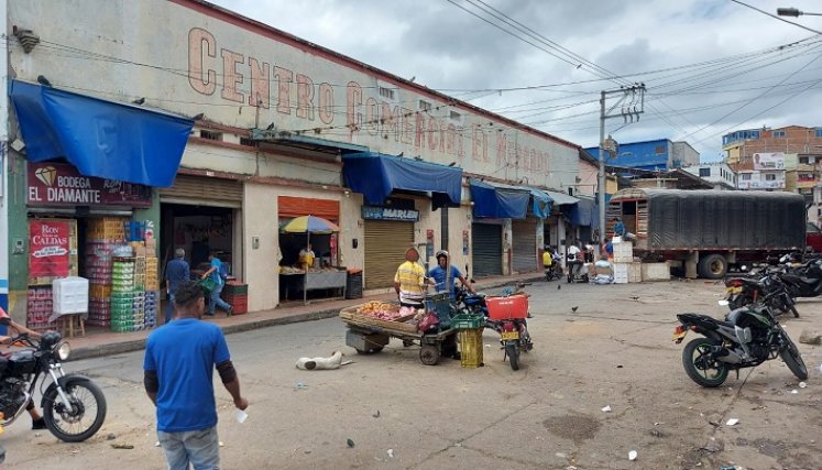 En la plaza de mercado de Ocaña se adelantan grandes transacciones financieras.