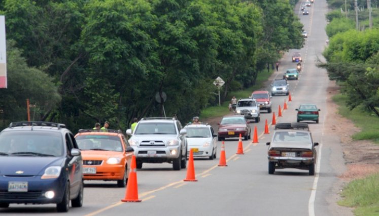 Congestión en la vía a El Zulia