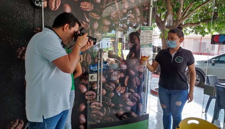 Visibilizan emprendimientos con publicidad gratis en Los Patios./Foto: cortesía