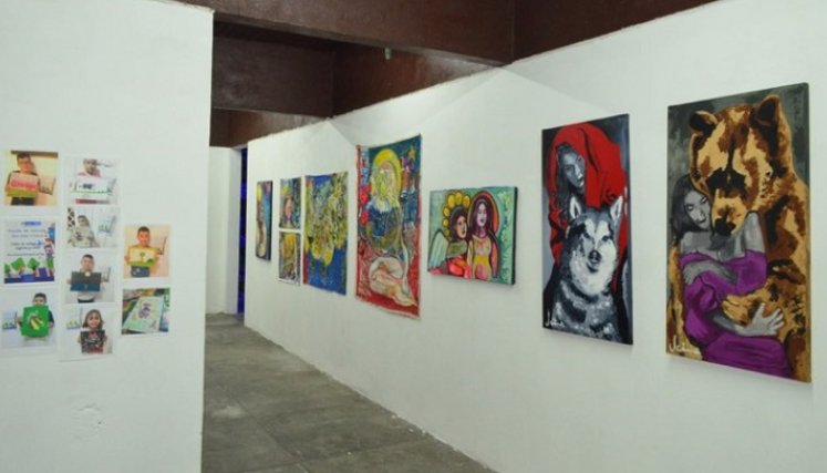 Galería de Arte, Juntos Aparte.