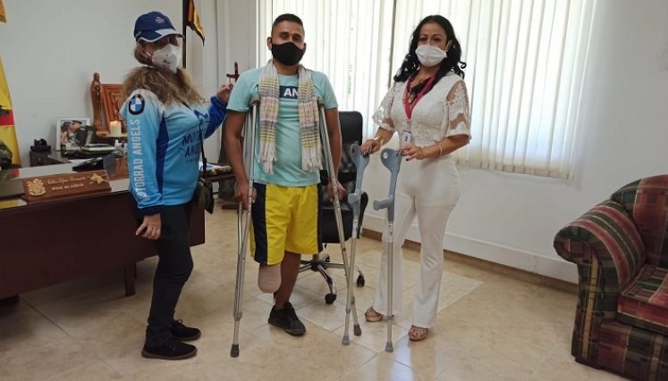 Donación de muletas