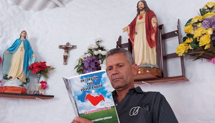 El profesor Álvaro Quintero, contó con la fortuna del trasplante del corazón. / Fotos especiales