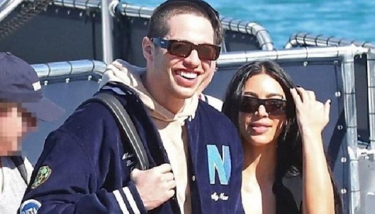 El humorista Pete Davidson viajará al espacio