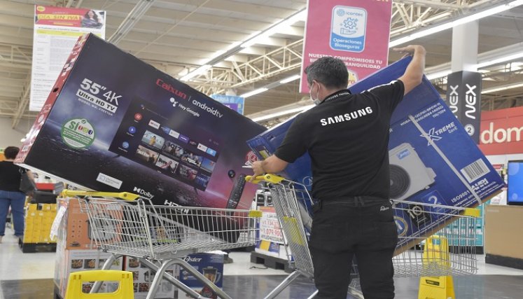 Los cucuteños esperaron la tarde para salir de compras por el Día Sin Iva.