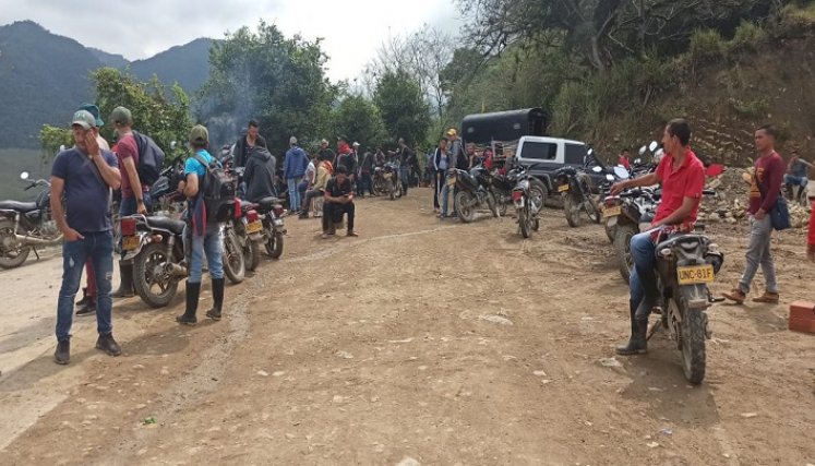 Hasta cuando entreguen una solución concreta, despejarán la arteria vial.