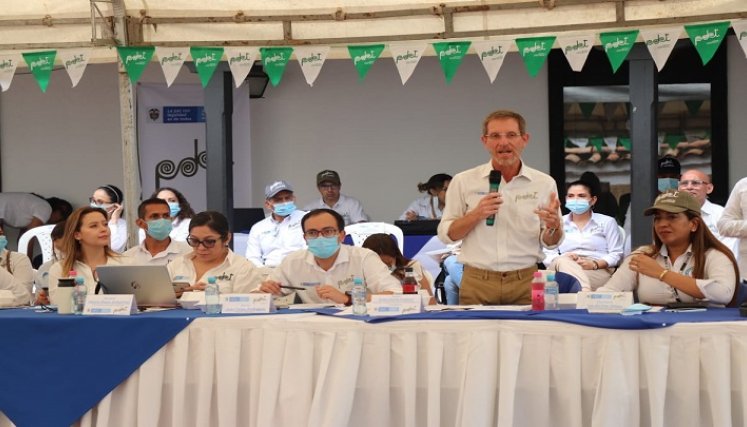 El consejero presidencial para la Estabilización y Consolidación del Territorio, Emilio Archila, lideró desde Villa del Rosario, la reunión de fortalecimiento del Pilar 1 del Ordenamiento de la Propiedad Rural y del Uso del Suelo, realizado con los Grupos Motor de los Programas de Desarrollo con Enfoque Territorial (PDET), subregión  Catatumbo.