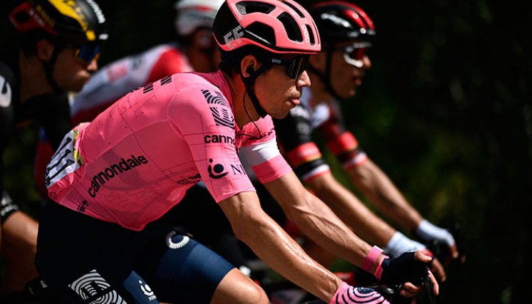 Rigoberto Urán inicia su temporada 2022 con la Tirreno Adriático.