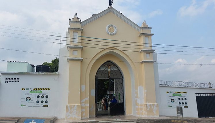 Cementerio Central vuelve a abrir sus puertas