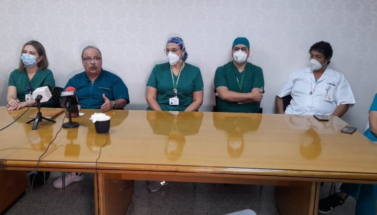 el director del hospital erasmo meoz, tonino Botta, presentó un informe sobre el reconocimiento mundial que recibió la institución./Foto Orlando Carvajal
