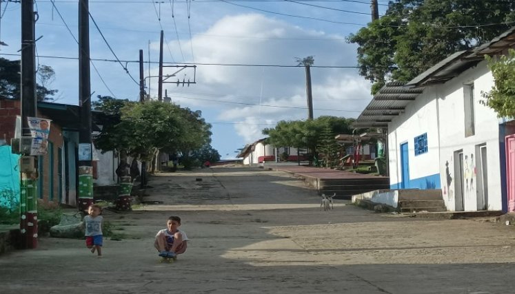 Son más de 8 mil millones de pesos los invertidos en las obras de dos corregimientos. /Foto: Suministrada/La Opinión
