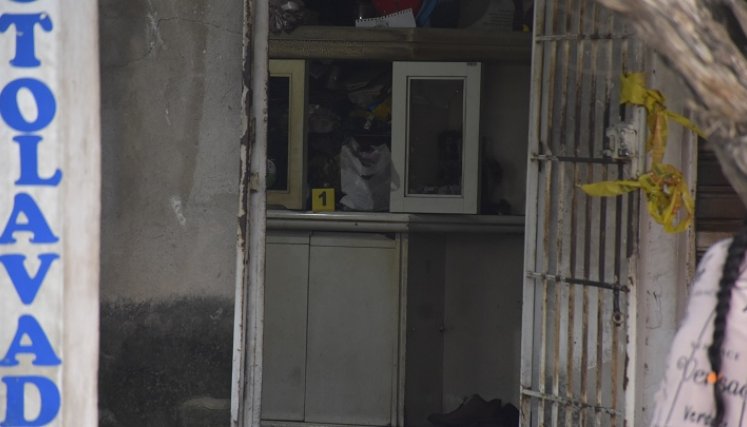 Los asesinos le dispararon desde una ventana