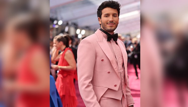 Sebastián Yatra asiste a la 94a Entrega Anual de los Premios de la Academia en Hollywood./Foto: AFP