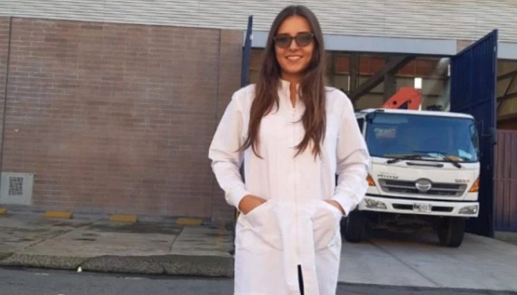 La modelo Shyrle Colmenares dirige fundación 'Formando Líderes'