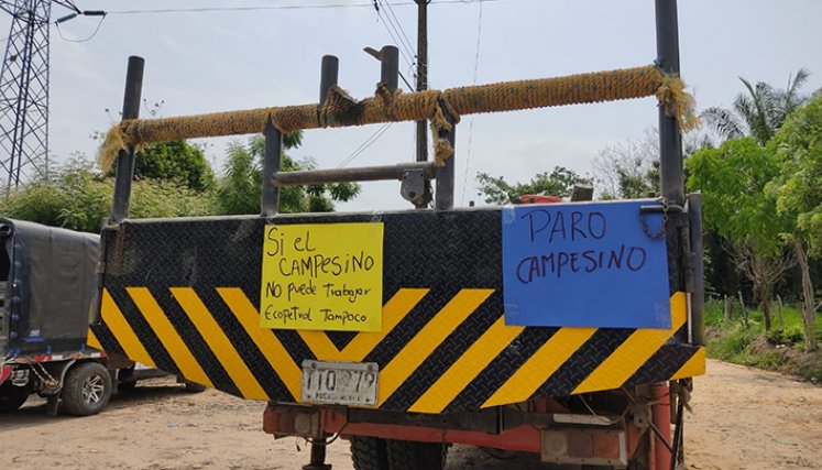 Bloquean la vía  Cúcuta-Tibú