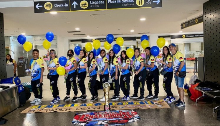 Porristas cucuteñas, campeonas en México