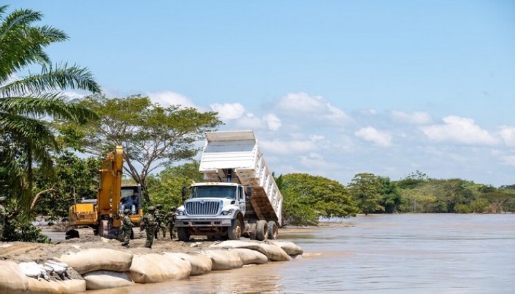Obras de reconstrucción inconclusas reporta la Contraloría