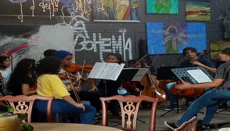 Formación musical en la fundación La Bohemia./Foto: Cortesía.