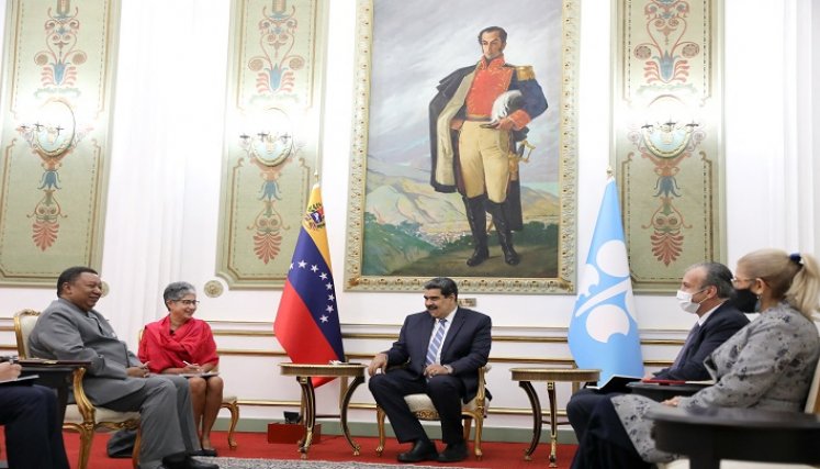 Venezuela venderá acciones de empresas estatales