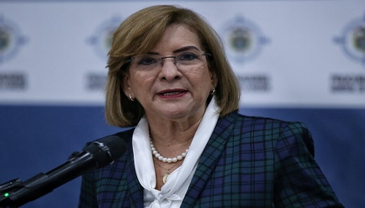 Procuradora defiende su atribución de suspender alcaldes de sus funciones