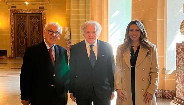 El alcalde Jairo Yáñez, el secretario de la OEA, Luis Almagro, y la secretaria de Planeación de Cúcuta, Marcela Rodríguez./Foto cortesía