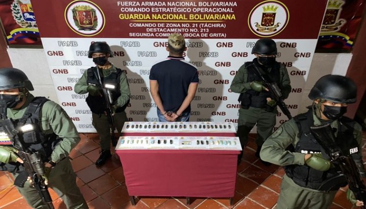 Capturan 'narcomula' en el Puente Internacional La Unión./Foto: cortesía