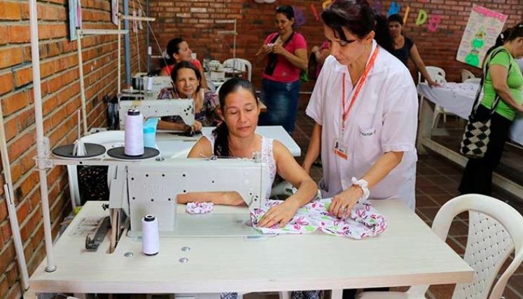 Uno de los programas está relacionado con aprendizaje en confecciones./Foto archivo