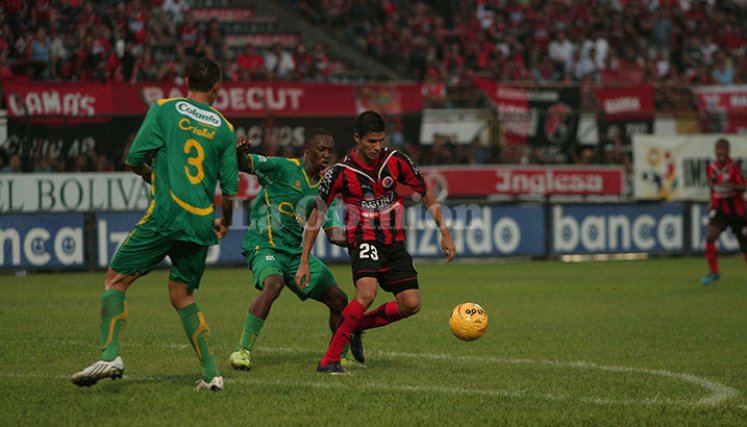 César Arias, delantero del Cúcuta Deportivo entre 2009 y 2011. 