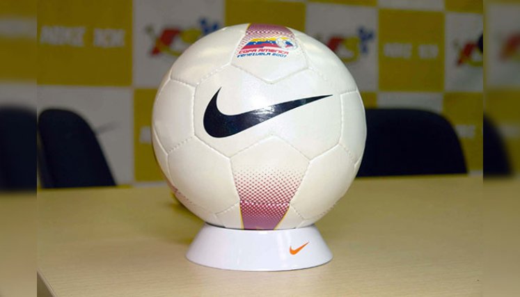 Nike gana 5.714 millones de euros en su año fiscal, un 6% más./Foto: Colprensa
