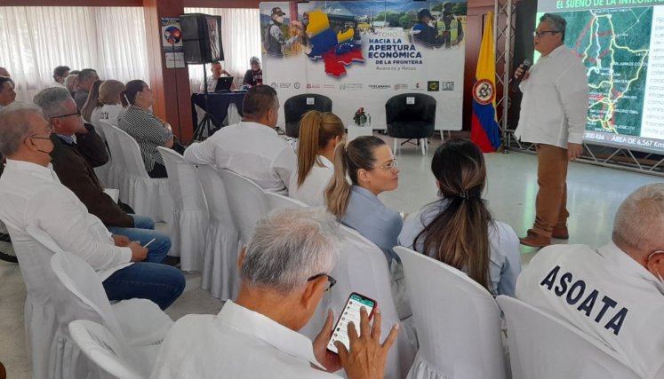 Foro hacia la apertura de la frontera que tuvo lugar en Cúcuta/Foto Jorge Gutiérrez/La Opinión