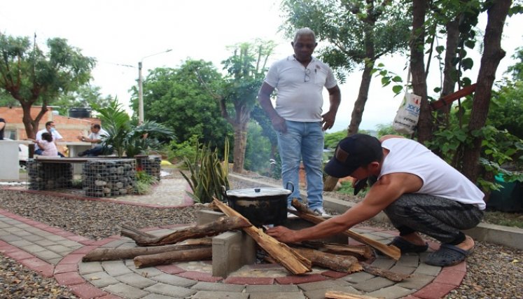 Una de las partes más importantes es la zona del fogón, pues allí la comunidad se puede reunir todos los domingos a preparar sancocho./ Foto: Cortesía.