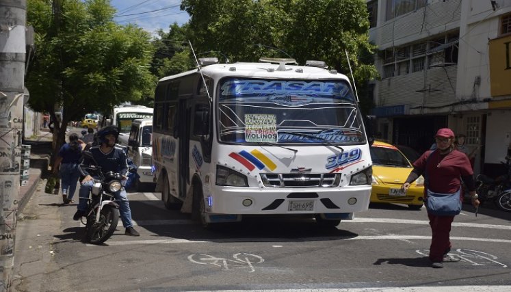 Muchos inconvenientes están afectando las rutas de trasporte público en Cúcuta./ Foto: Pablo Castillo/La Opinión