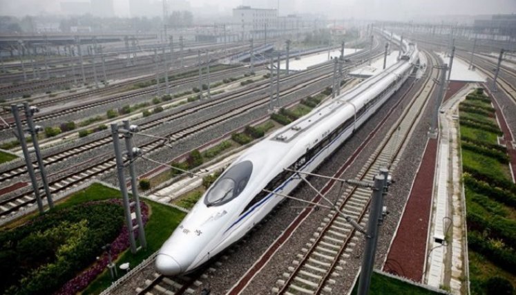 Un muerto y heridos al descarrilar tren de alta velocidad en China./Foto: ilustración - internet