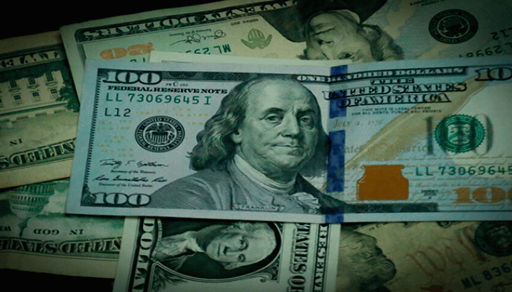 El alza del dólar se debe a la coyuntura internacional, principalmente por el riesgo de recesión en Estados Unidos y el crecimiento de las tasas de interés por parte de los bancos centrales para frenar la inflación.