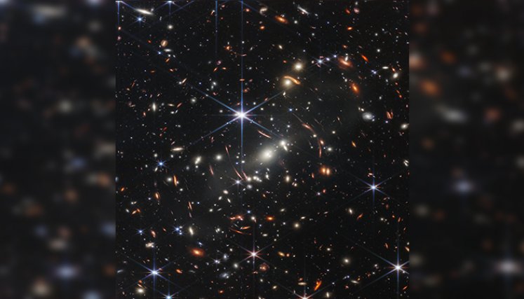 Telescopio Webb revela imagen de las primeras galaxias formadas tras el Big Bang./Foto: AFP