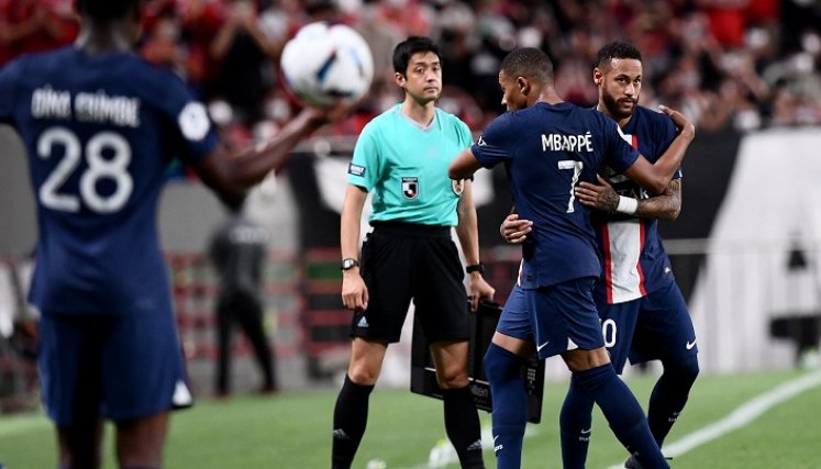 Neymar quiere quedarse en el PSG 