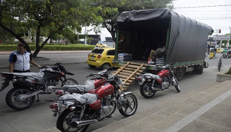 Ventas de motos nuevas sigue en “picada” por el SOAT pero hay luz con el nuevo gobierno 