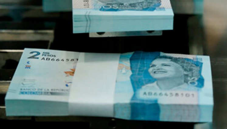 Se acabará el impuesto 4x1.000 para quienes hagan movimientos menores a $13,3 millones al mes. / Foto: Colprensa