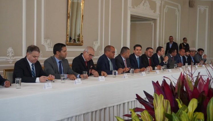 Los alcaldes de las ciudades capitales se reunieron con Gustavo Petro./Foto cortesía
