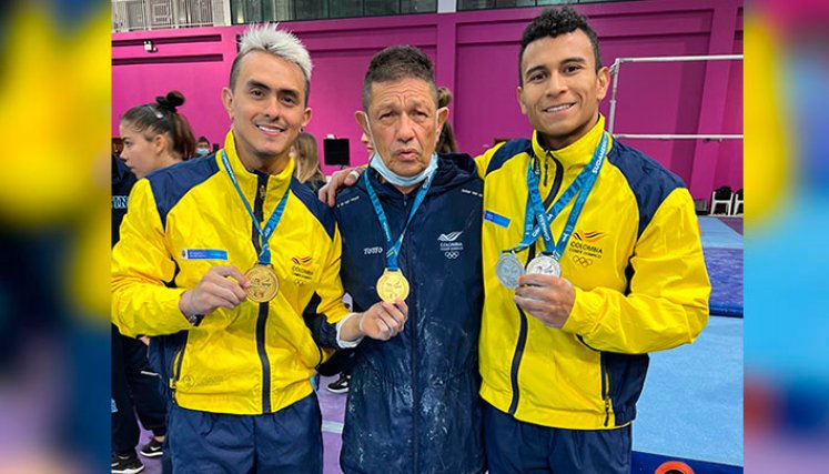 Jossimar Calvo, Jairo Ruiz y Javier Sandoval. 