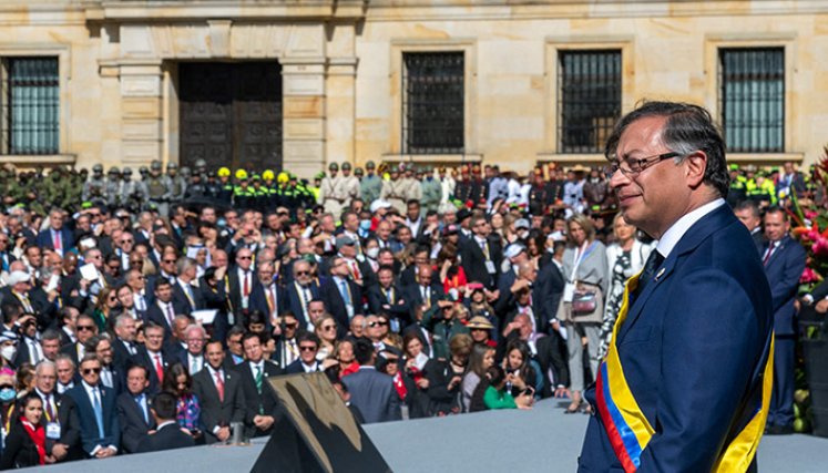 Tres nuevos ministros llegan al gabinete de Petro 