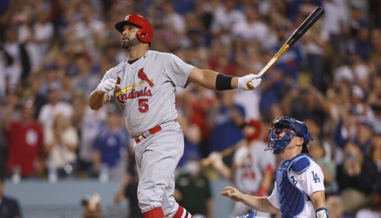 El dominicano Albert Pujols, una de las grandes figuras del béisbol de las Grandes Ligas.