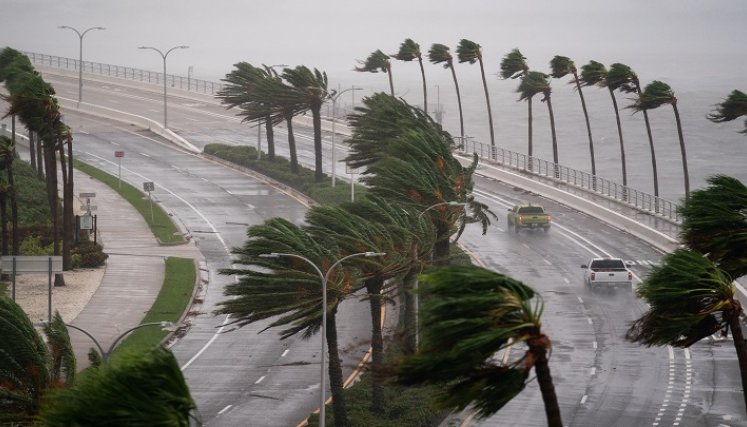 Huracán Ian azota a Florida