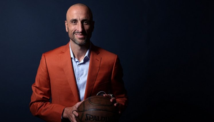 Manu Ginóbili uno de los grandes jugadores que ha dado el baloncesto argentino en su historia.