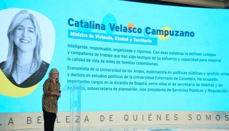 Ministra de Vivienda, Catalina Velasco, durante su participación en el Congreso de Asocajas/Foto cortesía
