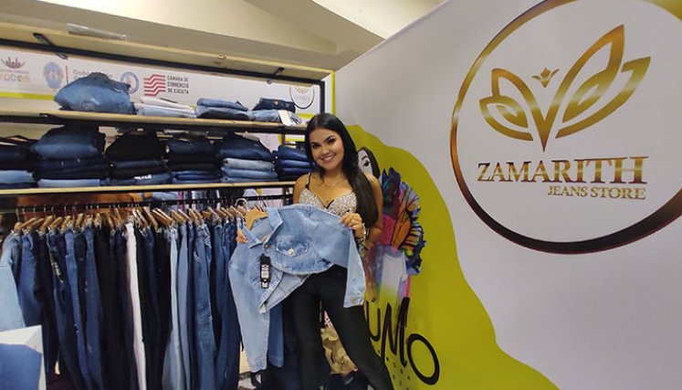Zamarith Jeans no solo está presente en varias ciudades de Colombia, las prendas también llegan a Chile, Panamá, Guatemala, Austria y Venezuela. / Foto: Leonardo Favio Oliveros
