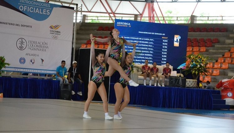 El trío compuesto por Mariana Valero, Suellen Garzón, y Valerie Ojeda aseguraron cupo a la final.
