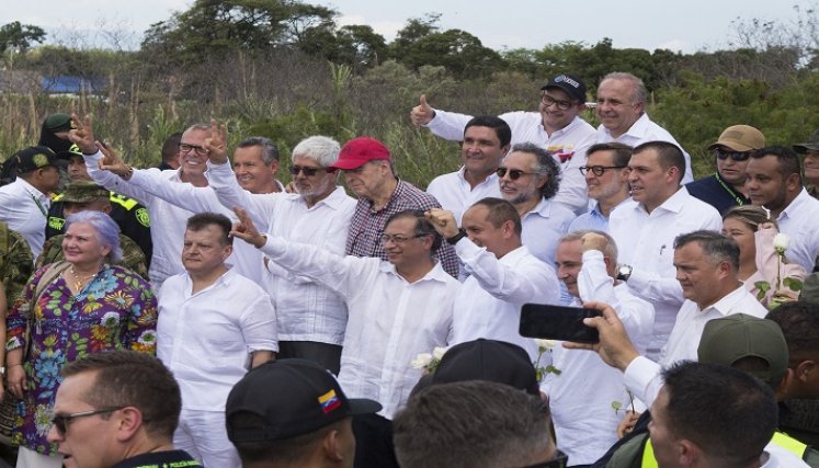 La reconstrucción de las relaciones  binacionales sin negación ni omisiones
